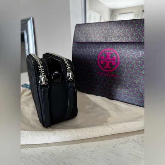 NWOT Tory Burch Fleming Matte Double Zip Mini Bag - Picture 5 of 16
